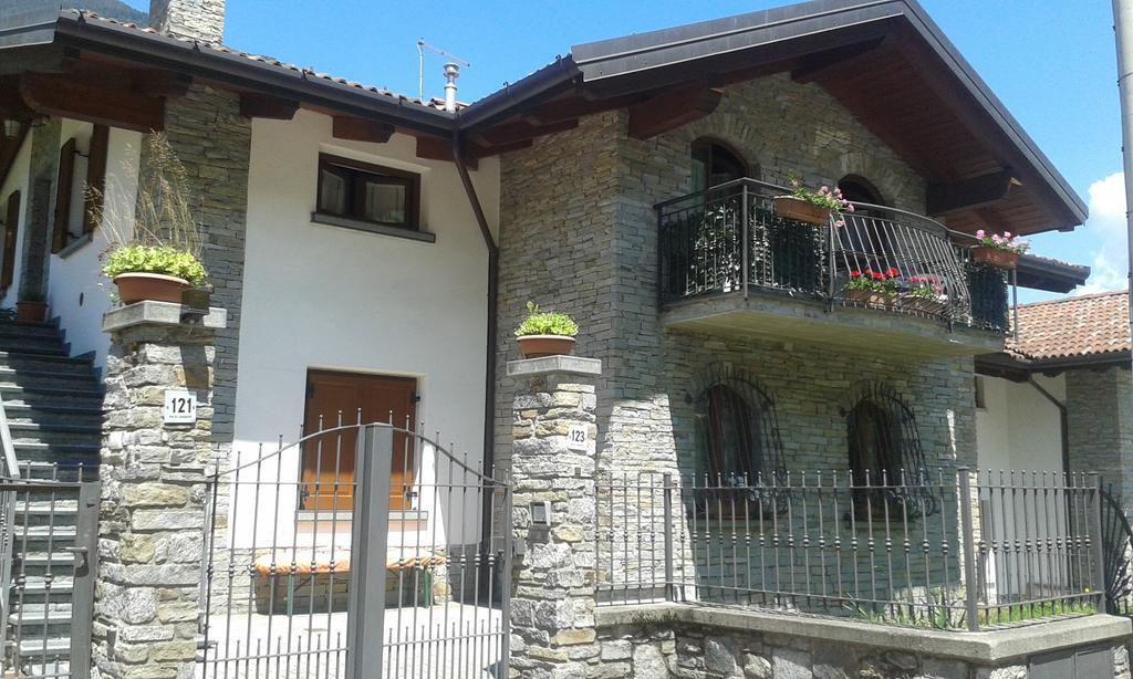 Casa Vacanza Dal Contadino Cir O17063 Corteno Golgi Exteriör bild